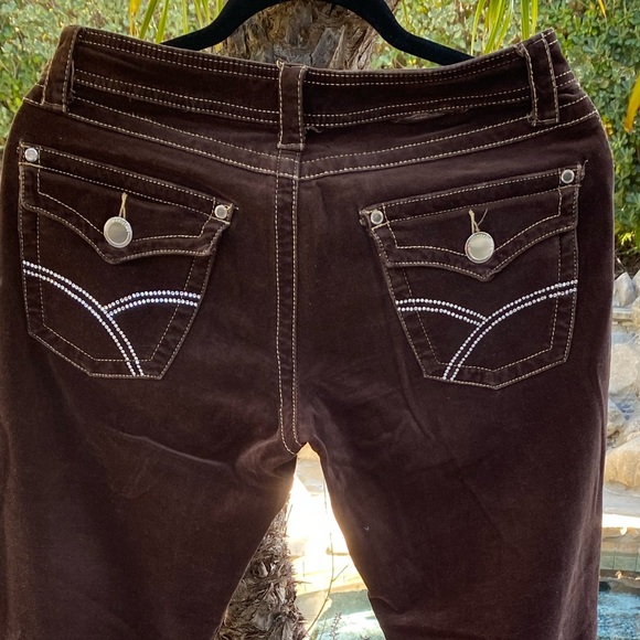 Twill twenty two brown corduroy Jeans - Picture 3 of 4